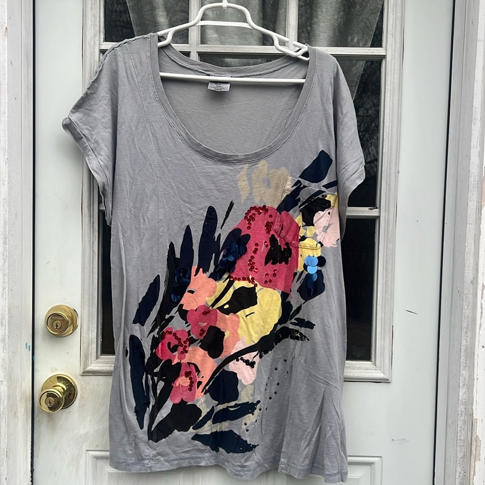 Tees 2 Please Scoop Neck Floral Print Tee Sequin Embellishments~Women’s 22/24